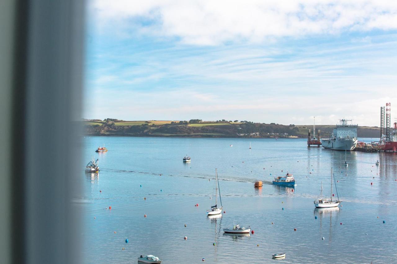 Star & Garter Apartment Falmouth Bagian luar foto