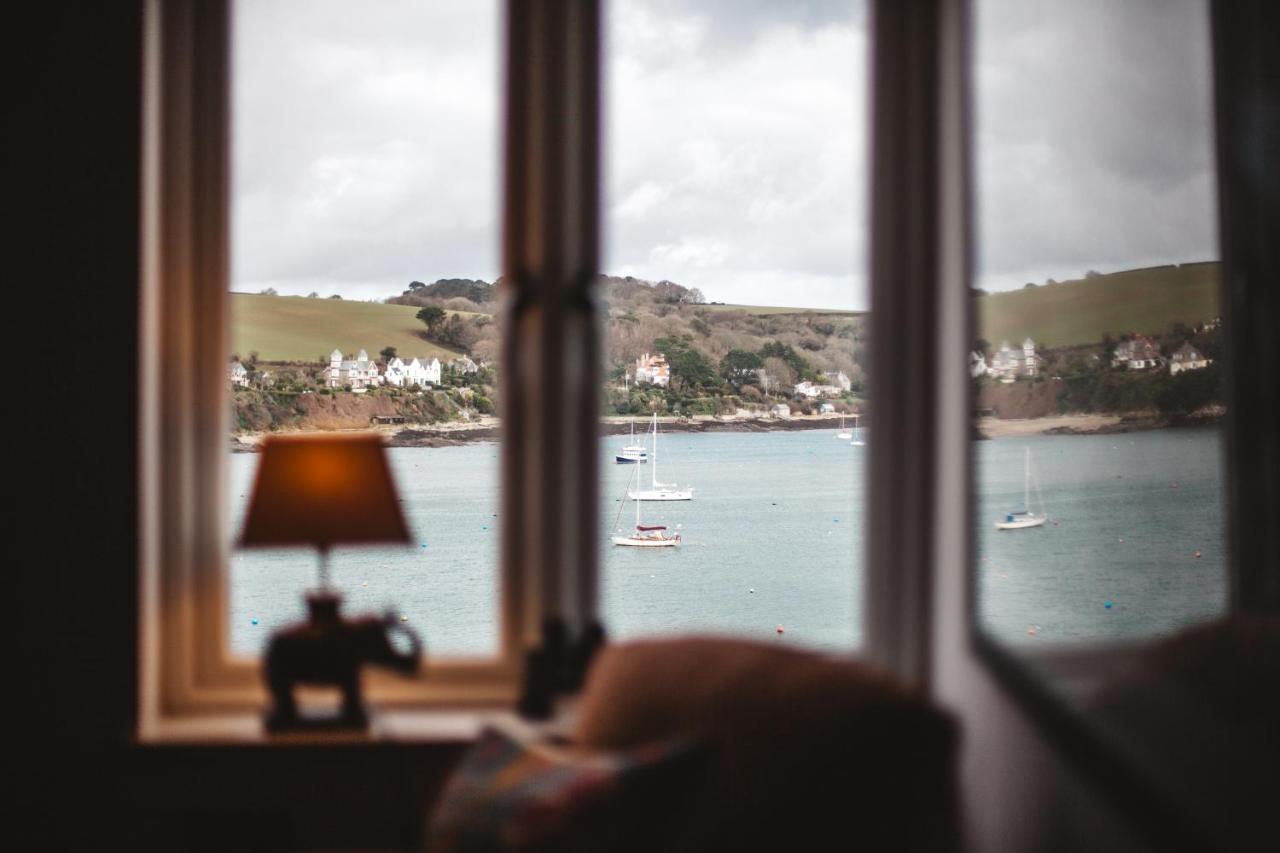 Star & Garter Apartment Falmouth Bagian luar foto
